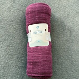 Little Unicorn cotton muslin swaddle